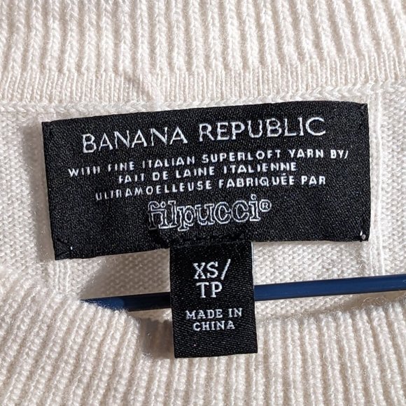 Lightweight Filpucci italian wool Banana Republic cream top - Picture 2 of 5